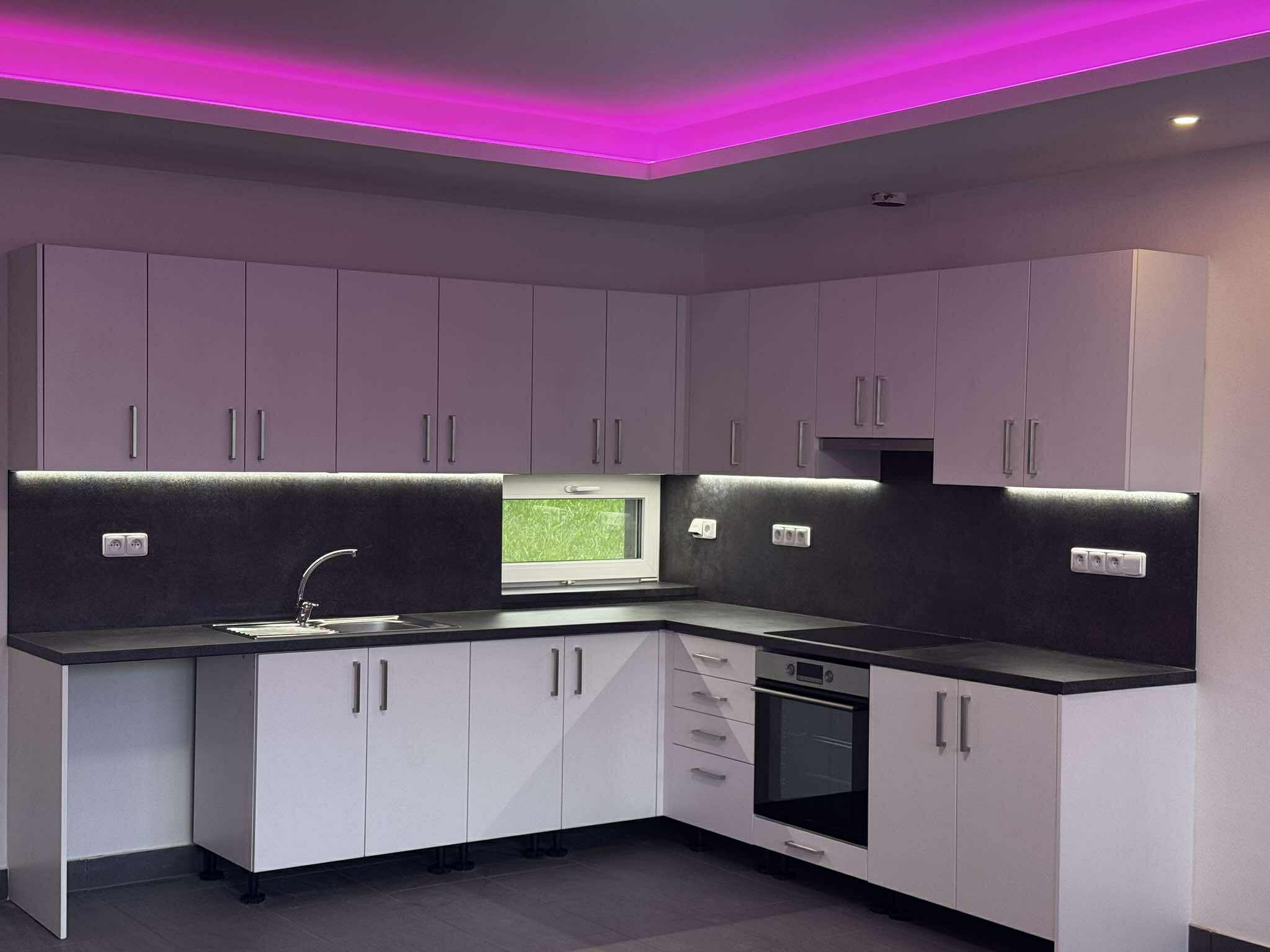 Pronájem rodinného domu 103 m², pozemek 150 m² , Šternberk